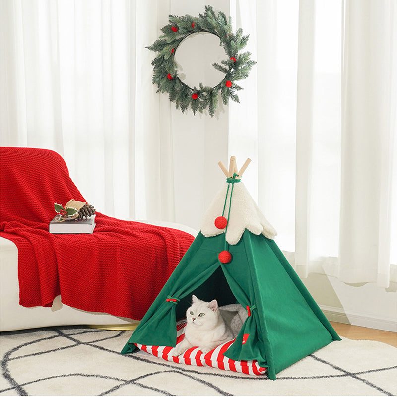 Christmas themed cat teepee tent