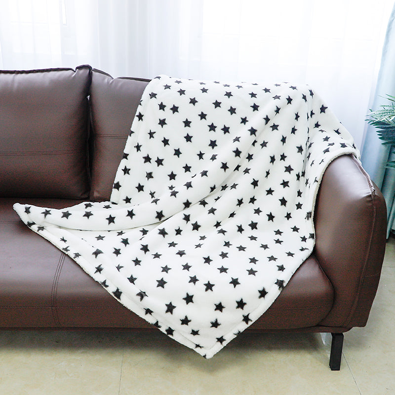 Star pattern soft fleece throw  blanket