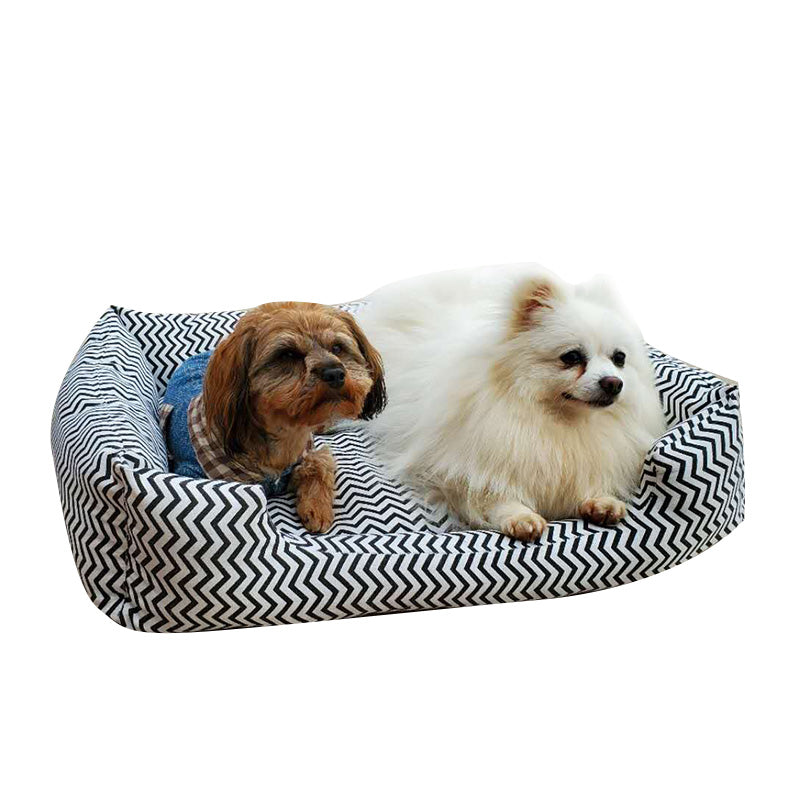 Camouflage pattern dog bed