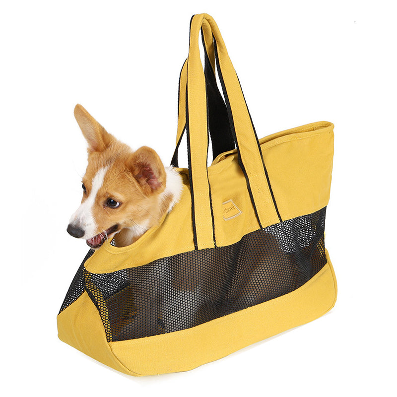 Refreshing pet travel bag